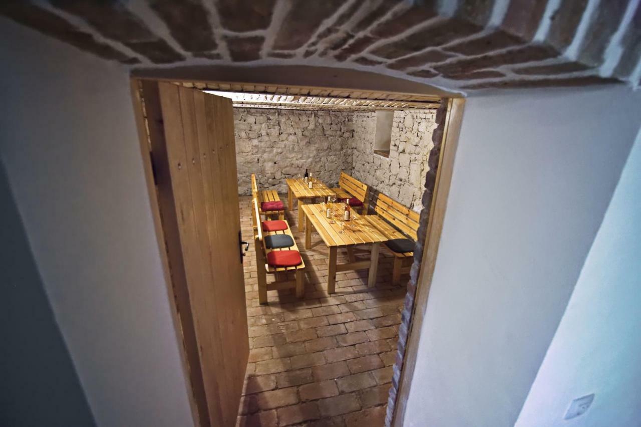 "U Capa" Krasny Apartman V Sedleci Седлец Экстерьер фото