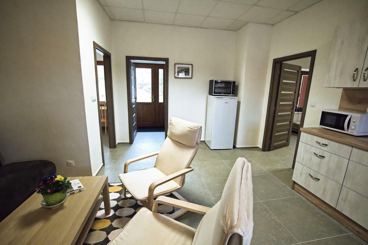 "U Capa" Krasny Apartman V Sedleci Седлец Экстерьер фото
